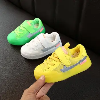 Children's classic Star sneakers autumn new children mesh casual shoes girls boys Non-slip running shoes
Children's classic Star sneakers autumn new children mesh casual shoes girls boys Non-slip running shoes