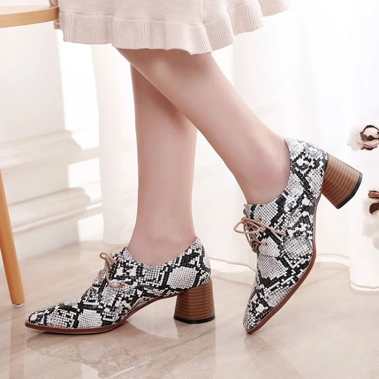 Womens Pointed Toe Snake Skin Pattern Block Chunky High Heel Lace Up Shoes OL Wintip Brogue Gladiator C464
Womens Pointed Toe Snake Skin Pattern Block Chunky High Heel Lace Up Shoes OL Wintip Brogue Gladiator C464