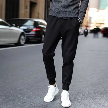 Men Casual Elastic Waist Running Drawstring Outdoor Sports Pants Exercise Solid Polyester Soft Loose Long Trousers
Men Casual Elastic Waist Running Drawstring Outdoor Sports Pants Exercise Solid Polyester Soft Loose Long Trousers