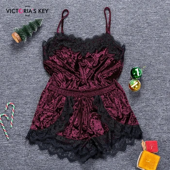 Suphis Burgundy Lace Trim Cami Top And Shorts Sleepwear Sexy Spaghetti Strap Sleeveless Autumn Winter Velvet Pajama Set
Suphis Burgundy Lace Trim Cami Top And Shorts Sleepwear Sexy Spaghetti Strap Sleeveless Autumn Winter Velvet Pajama Set