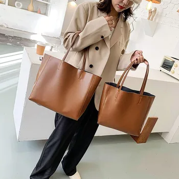 Women Bag Fashion Casual Luxury handbag Designer Shoulder Bags New Bags for Women 2020 Two Sizes Solid Shoulder Bag
Women Bag Fashion Casual Luxury handbag Designer Shoulder Bags New Bags for Women 2020 Two Sizes Solid Shoulder Bag