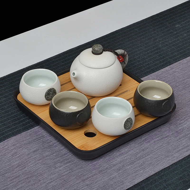 Ceramic Vintage Tea Set Chinese Travel Portable Luxury Creative Kung Fu Tea Set Gift Tea Ceremony Juego De Te Household Products
Ceramic Vintage Tea Set Chinese Travel Portable Luxury Creative Kung Fu Tea Set Gift Tea Ceremony Juego De Te Household Products