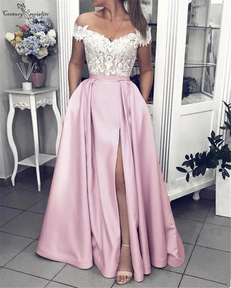 Off Shoulder Pink Prom Dresses Long Lace Appliques Pockets Split Lace Up Satin Evening Dress Formal Gowns Vestidos De Festa
Off Shoulder Pink Prom Dresses Long Lace Appliques Pockets Split Lace Up Satin Evening Dress Formal Gowns Vestidos De Festa