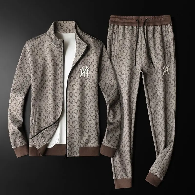 Leisure sports suit men's European autumn and winter new trend jacket jacket stand collar cardigan two-piece set 
Leisure sports suit men's European autumn and winter new trend jacket jacket stand collar cardigan two-piece set