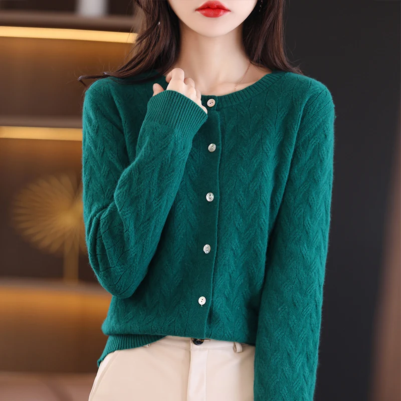 Spring And Autumn New Soft Skin-Friendly Ladies Round Neck Wool Cardigan Loose Wild Coat 100% Pure Wool Knitted Bottoming Shirt
Spring And Autumn New Soft Skin-Friendly Ladies Round Neck Wool Cardigan Loose Wild Coat 100% Pure Wool Knitted Bottoming Shirt