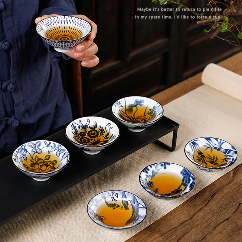 Retro Chinese Blue and White Porcelain Teacup Ceramic Personal Tea Cup Master Tea Bowl Kung Fu Set Tea Japanese Single Cups
Retro Chinese Blue and White Porcelain Teacup Ceramic Personal Tea Cup Master Tea Bowl Kung Fu Set Tea Japanese Single Cups
