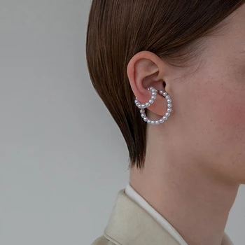 Peri'sBox 2 Styles Wearing Beaded Pearl Clip Earrings without Piercing Double Circle Earrings for Women Minimalist Ear Cuff Hot
Peri'sBox 2 Styles Wearing Beaded Pearl Clip Earrings without Piercing Double Circle Earrings for Women Minimalist Ear Cuff Hot