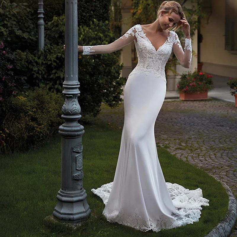 V Neck Lace Appliques Long Sleeves Mermaid Wedding Dresses Backless Long Train With Lace Appliques Bridal Dress
V Neck Lace Appliques Long Sleeves Mermaid Wedding Dresses Backless Long Train With Lace Appliques Bridal Dress