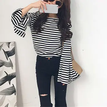 Women Vintage Shirts Fashion White And Red Striped Shirt Cotton Tops Retro Roupas Flare Sleeve Femininas Tees 7472 Rk
Women Vintage Shirts Fashion White And Red Striped Shirt Cotton Tops Retro Roupas Flare Sleeve Femininas Tees 7472 Rk