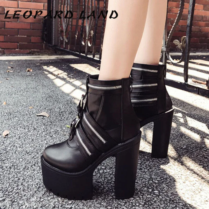 LEOPARD LAND 2019 Winter High-heeled ShoesThick Bottom Rough-heeled Waterproofing Platform High-heeled Night Club JXQ-686-82
LEOPARD LAND 2019 Winter High-heeled ShoesThick Bottom Rough-heeled Waterproofing Platform High-heeled Night Club JXQ-686-82
