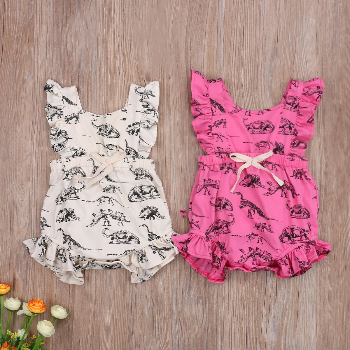 Infant Newbron Baby Girls Summer Casual Bodysuit Fly Sleeve Jumpsuit Dinosaur Print Backless Playsuit for 0-18M Toddler Kids
Infant Newbron Baby Girls Summer Casual Bodysuit Fly Sleeve Jumpsuit Dinosaur Print Backless Playsuit for 0-18M Toddler Kids