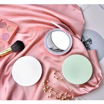 Portable Mini Touchable Screen Mirror Light Foldable Magnifying Sensing Lighting Mirrors with Charging Cable LED Makeup light
Portable Mini Touchable Screen Mirror Light Foldable Magnifying Sensing Lighting Mirrors with Charging Cable LED Makeup light