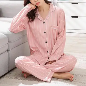 2020 Elegant Stripe Pajamas Sets Wome's Tops and Pants Stylish Button Sleepwear 2PCS Female Lapel Long Sleeve Nightwear Plus Siz
2020 Elegant Stripe Pajamas Sets Wome's Tops and Pants Stylish Button Sleepwear 2PCS Female Lapel Long Sleeve Nightwear Plus Siz