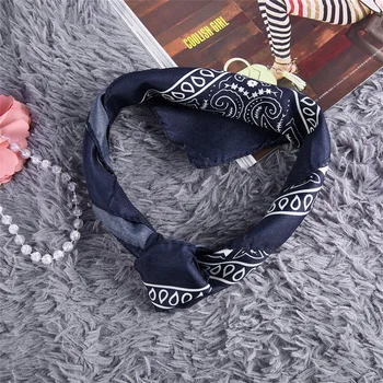 100% Silk Square kerchief Classical Printing Square Shape Top Quality Neckerchief for Ladies Luxury Foulard Bohemia Scarf Hot
100% Silk Square kerchief Classical Printing Square Shape Top Quality Neckerchief for Ladies Luxury Foulard Bohemia Scarf Hot