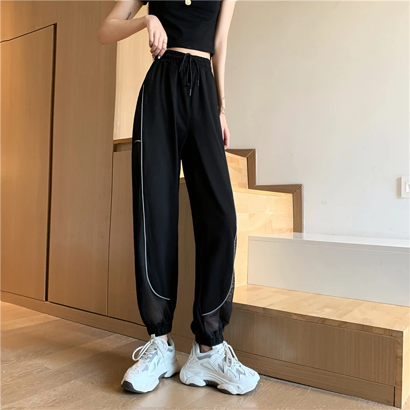 High waist casual pants female summer thin section 2020 new net red loose reflective strip pants black beam feet sports pants
High waist casual pants female summer thin section 2020 new net red loose reflective strip pants black beam feet sports pants