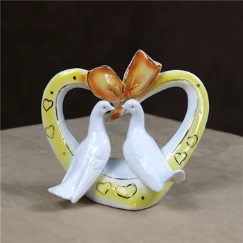HEART SHAPED CERAMICS COUPLE BIRD MINIATURE DECORATIVE PORCELAIN PIGEON LOVERS FIGURINE GIFT ART AND CRAFT ORNAMENT ACCESSORIES
HEART SHAPED CERAMICS COUPLE BIRD MINIATURE DECORATIVE PORCELAIN PIGEON LOVERS FIGURINE GIFT ART AND CRAFT ORNAMENT ACCESSORIES