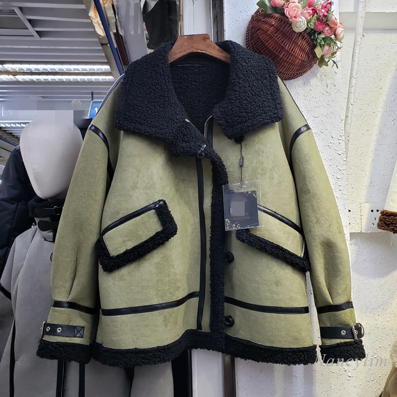 Lamb Wool Jacket Women's 2020 Winter Korean Style Loose Short Fleece Thickened Patchwork Motorcycle Jacket Female Streetwear
Lamb Wool Jacket Women's 2020 Winter Korean Style Loose Short Fleece Thickened Patchwork Motorcycle Jacket Female Streetwear