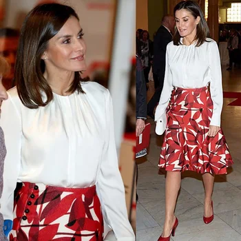 The Duke and Duchess of Cambridge Same 2020 Spring and Summer Women's Long Sleeves White Blouse + High-Waisted Print Skirt Set
The Duke and Duchess of Cambridge Same 2020 Spring and Summer Women's Long Sleeves White Blouse + High-Waisted Print Skirt Set