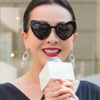 Small Cat Brand Eyes Women's Sunglasses for Women 90s Cute Sun Glasses Master's Eyewear Design Heart Shape Sun Glasses 2019 
Small Cat Brand Eyes Women's Sunglasses for Women 90s Cute Sun Glasses Master's Eyewear Design Heart Shape Sun Glasses 2019