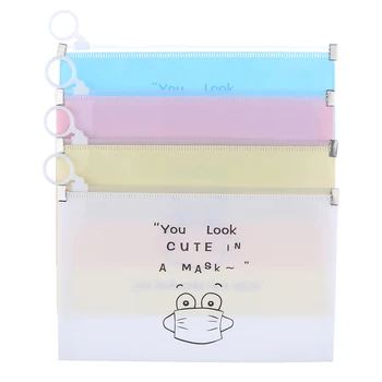 1PCS Portable Pattern Mouth Mask Storage Box Face Mask Storage Clip Container Mask Case Dust-proof 13*20.5CM
1PCS Portable Pattern Mouth Mask Storage Box Face Mask Storage Clip Container Mask Case Dust-proof 13*20.5CM