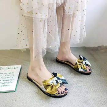 2020 New Summer Fashion Cloth Bow Knot Women's Slippers Fashion Beach Outdoor Flat Slippers Flip Flops Female Beach Slides
2020 New Summer Fashion Cloth Bow Knot Women's Slippers Fashion Beach Outdoor Flat Slippers Flip Flops Female Beach Slides