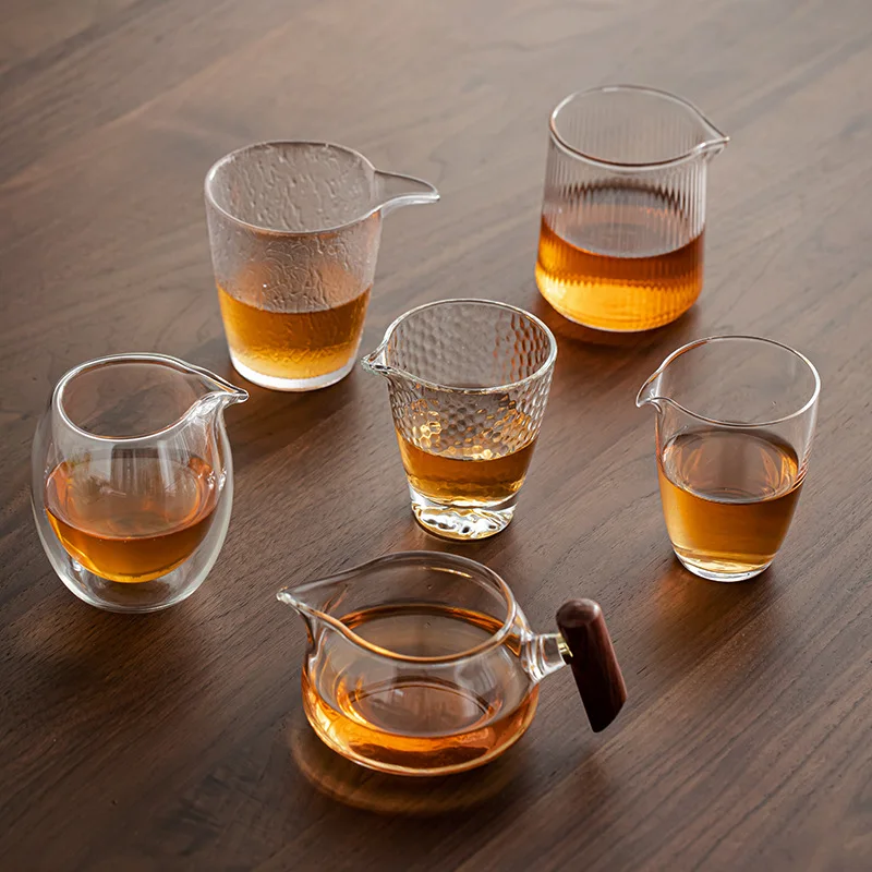 Japanese-Style Borosilicate Glass Fair Cup Thickened Glass Cup Tea Pot Tea Serving Pot Kung Fu Tea Set Tea Infuser Tea Kettle
Japanese-Style Borosilicate Glass Fair Cup Thickened Glass Cup Tea Pot Tea Serving Pot Kung Fu Tea Set Tea Infuser Tea Kettle
