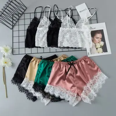 

2019 Women Summer Sexy Sleeveless Loungewear Lace Floral Scalloped Trim Top And Shorts With Panty 3pcs Lingerie