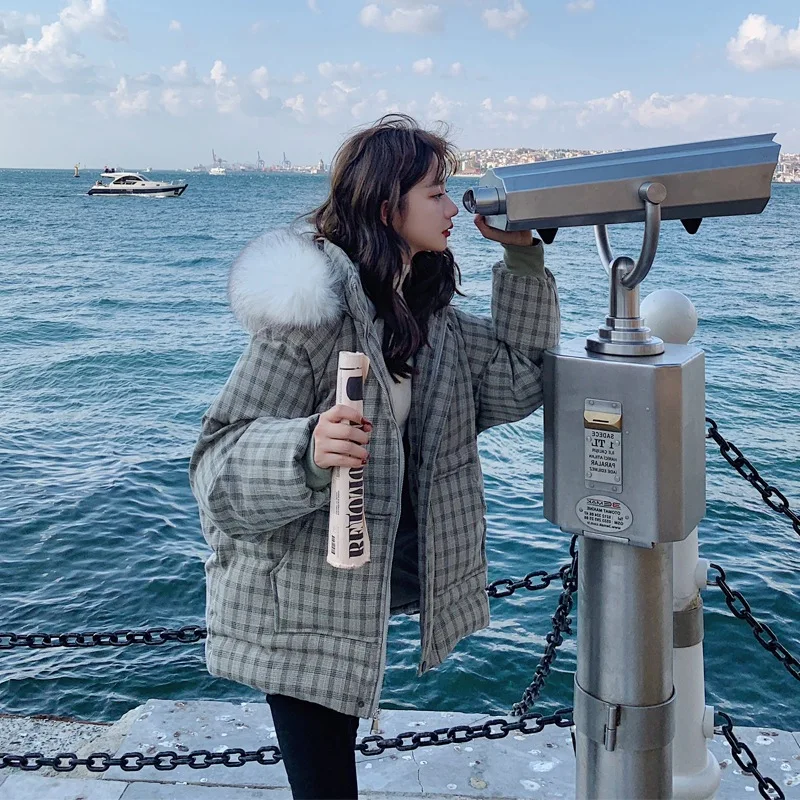 Photo Shoot CHIC Korean-Style Retro M Pattern Short Hooded Large Fur Collar Loose-Fit Casual Short-height Cotton Coat Women's
Photo Shoot CHIC Korean-Style Retro M Pattern Short Hooded Large Fur Collar Loose-Fit Casual Short-height Cotton Coat Women's