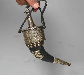 christmas 9" Collect Tibet ox horn Inlay Tibetan Silver Skull Head Beast snuff box Bottle 
christmas 9" Collect Tibet ox horn Inlay Tibetan Silver Skull Head Beast snuff box Bottle