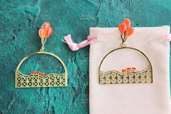 2020 Real Special Offer Tin Alloy Women Vintage Cotton Pendientes Amusement Park Roller Coaster Golden Balloons Earrings Stud
2020 Real Special Offer Tin Alloy Women Vintage Cotton Pendientes Amusement Park Roller Coaster Golden Balloons Earrings Stud