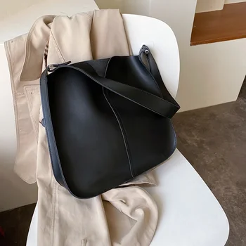 2020 new retro fashion bucket bag net red texture large capacity shoulder bag
2020 new retro fashion bucket bag net red texture large capacity shoulder bag