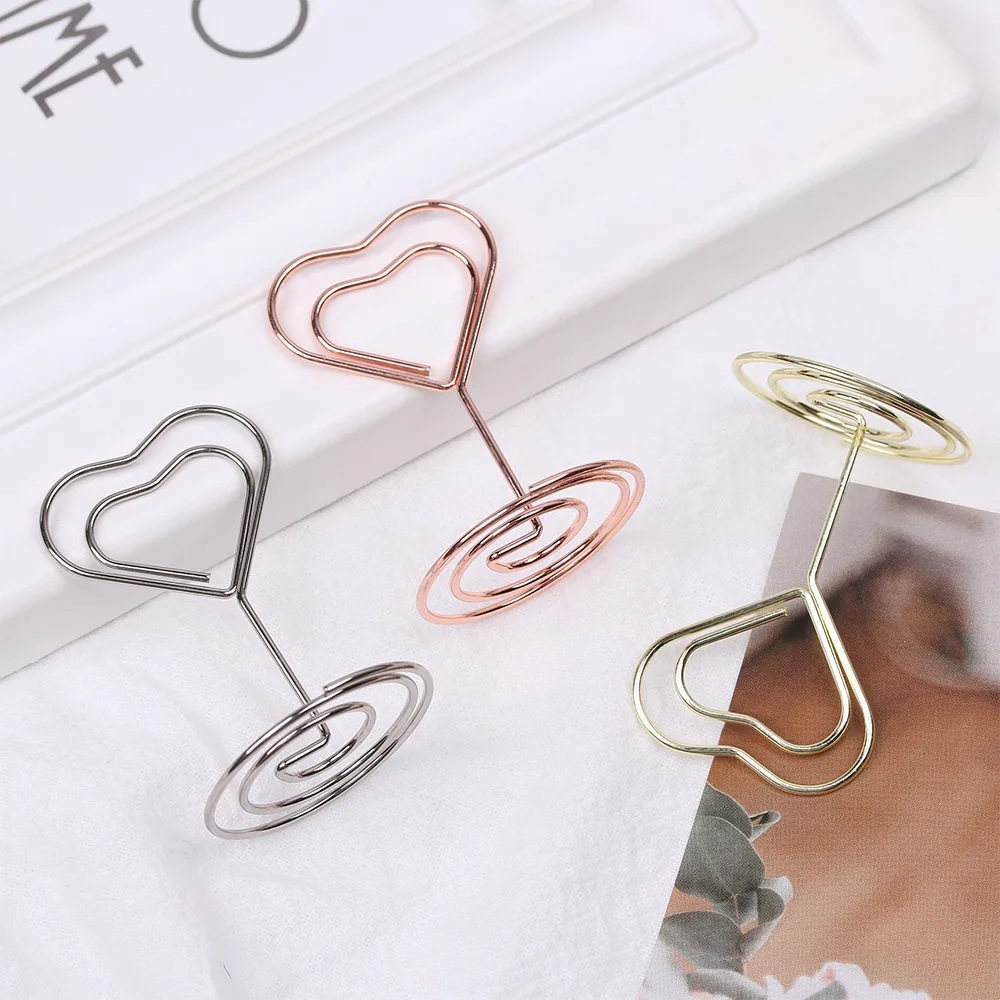 1 PC Metal Place Card Holder Cool Wedding Party Desktop Decoration Romantic Heart Diamond Photo Clip Table Number Stand
1 PC Metal Place Card Holder Cool Wedding Party Desktop Decoration Romantic Heart Diamond Photo Clip Table Number Stand