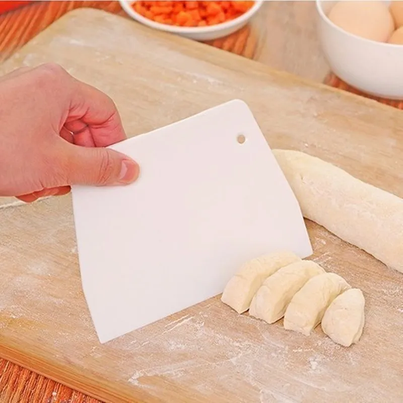 2PCS Dough Scrapers Cream Smooth Cake Spatula Baking Scraper Multipurpose Kitchen Scrapers for Pizza Dough Pastry Cake
2PCS Dough Scrapers Cream Smooth Cake Spatula Baking Scraper Multipurpose Kitchen Scrapers for Pizza Dough Pastry Cake