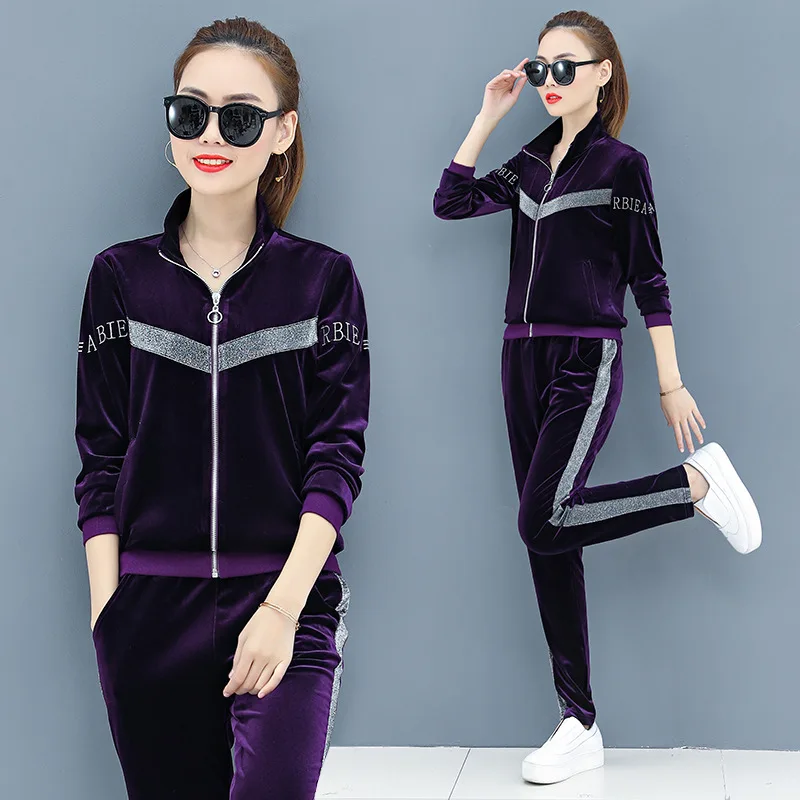 Autumn Women Warm Velvet 2 Two Piece Set Velor Tracksuit Long Sleeve Zipper Jacket Top and Pants Suits for Women Sporting Suit
Autumn Women Warm Velvet 2 Two Piece Set Velor Tracksuit Long Sleeve Zipper Jacket Top and Pants Suits for Women Sporting Suit
