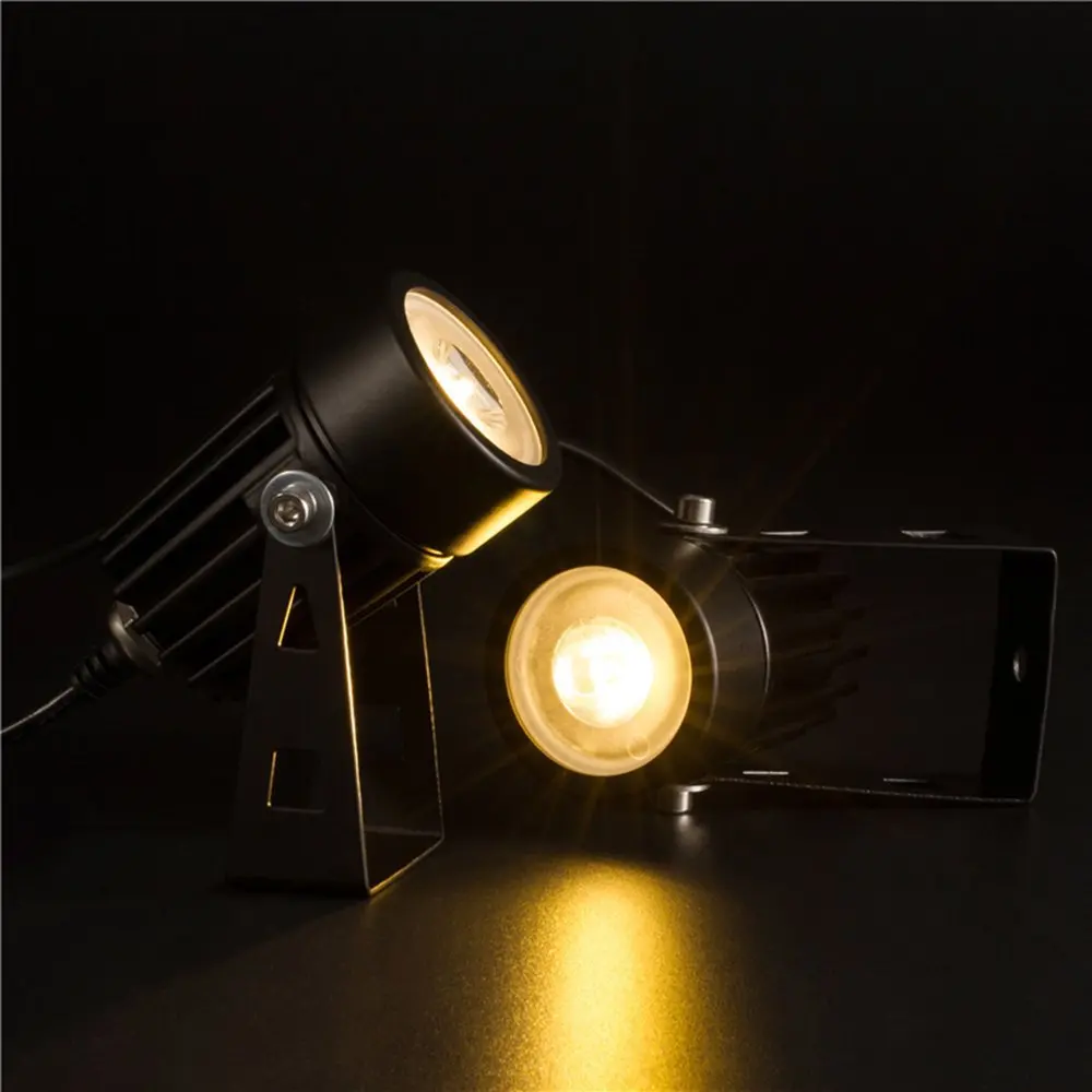 LukLoy LED Solar Light Solar Plug-in Lawn Light Outdoor Spotlight Garden Adjustment Angle Plug-in Spotlight Park Community
LukLoy LED Solar Light Solar Plug-in Lawn Light Outdoor Spotlight Garden Adjustment Angle Plug-in Spotlight Park Community