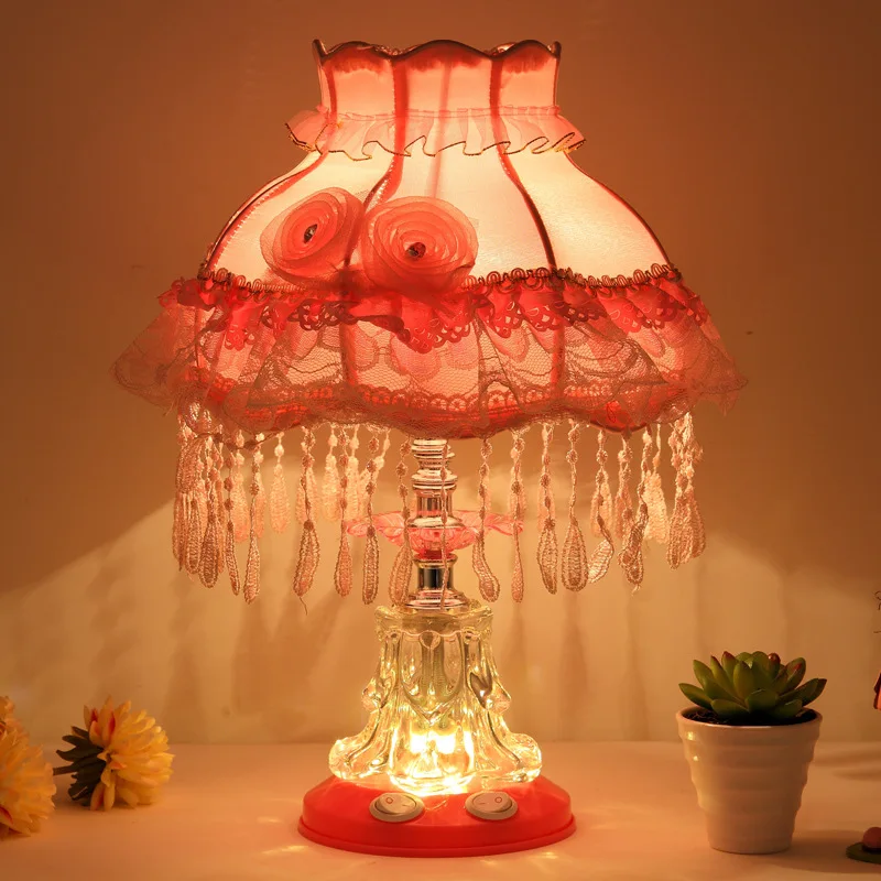 European Style Small Table Lamp Warm Marriage House Princess Children Wedding Cute Bedroom Bedside Small Table Lamp
European Style Small Table Lamp Warm Marriage House Princess Children Wedding Cute Bedroom Bedside Small Table Lamp