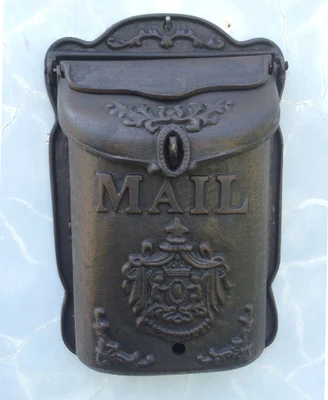 Фото Rural Style Heavy Duty Wall Mounted Cast Iron Mailbox Metal Mail Box Newspaper Letter Post Rustic Postbox Gardon Yard Decor | Дом и сад