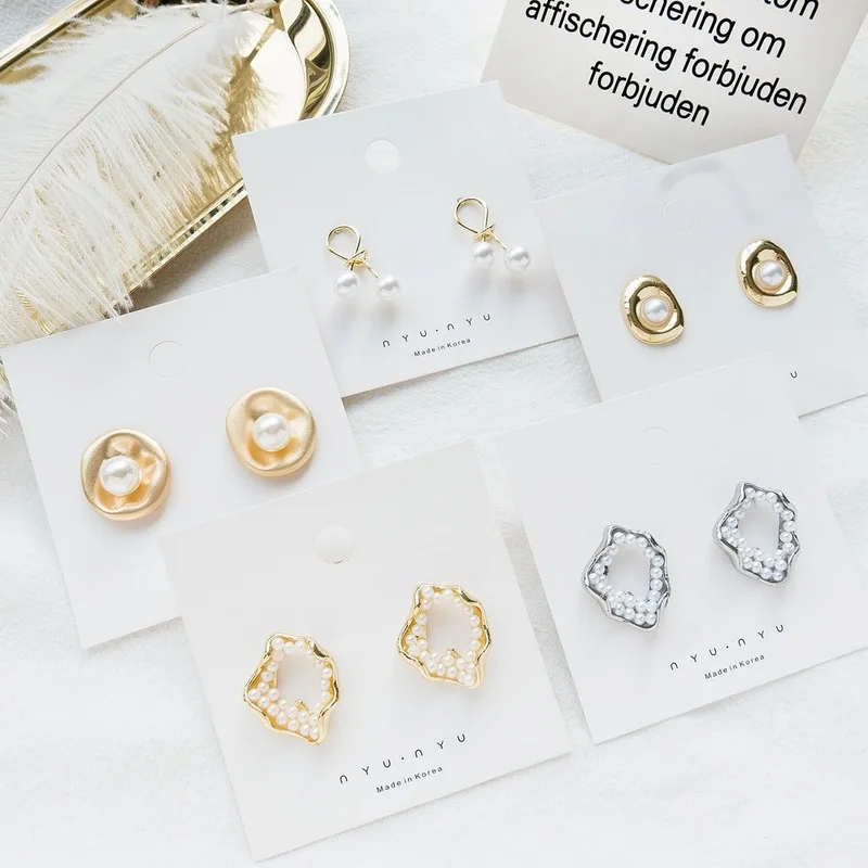 Korean Simple Personality Irregular Geometric Stud Earrings Fashion Women Girl's Accessories Temperament Imitation Pearl Jewelry
Korean Simple Personality Irregular Geometric Stud Earrings Fashion Women Girl's Accessories Temperament Imitation Pearl Jewelry
