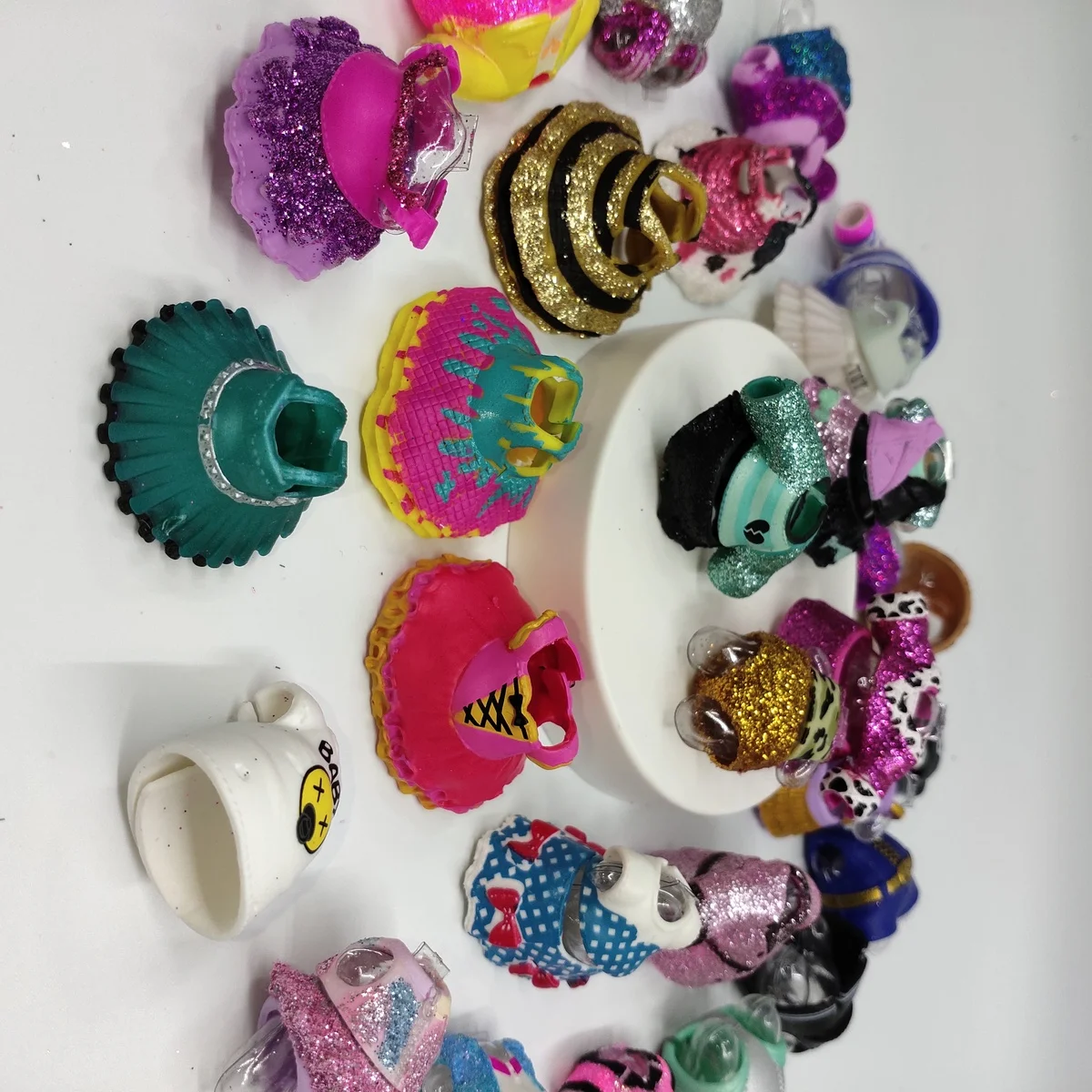 Original Can Choose Style Series 3-5 Cloth Lols Dolls Figure Dolls Accessories Kids Toys
Original Can Choose Style Series 3-5 Cloth Lols Dolls Figure Dolls Accessories Kids Toys