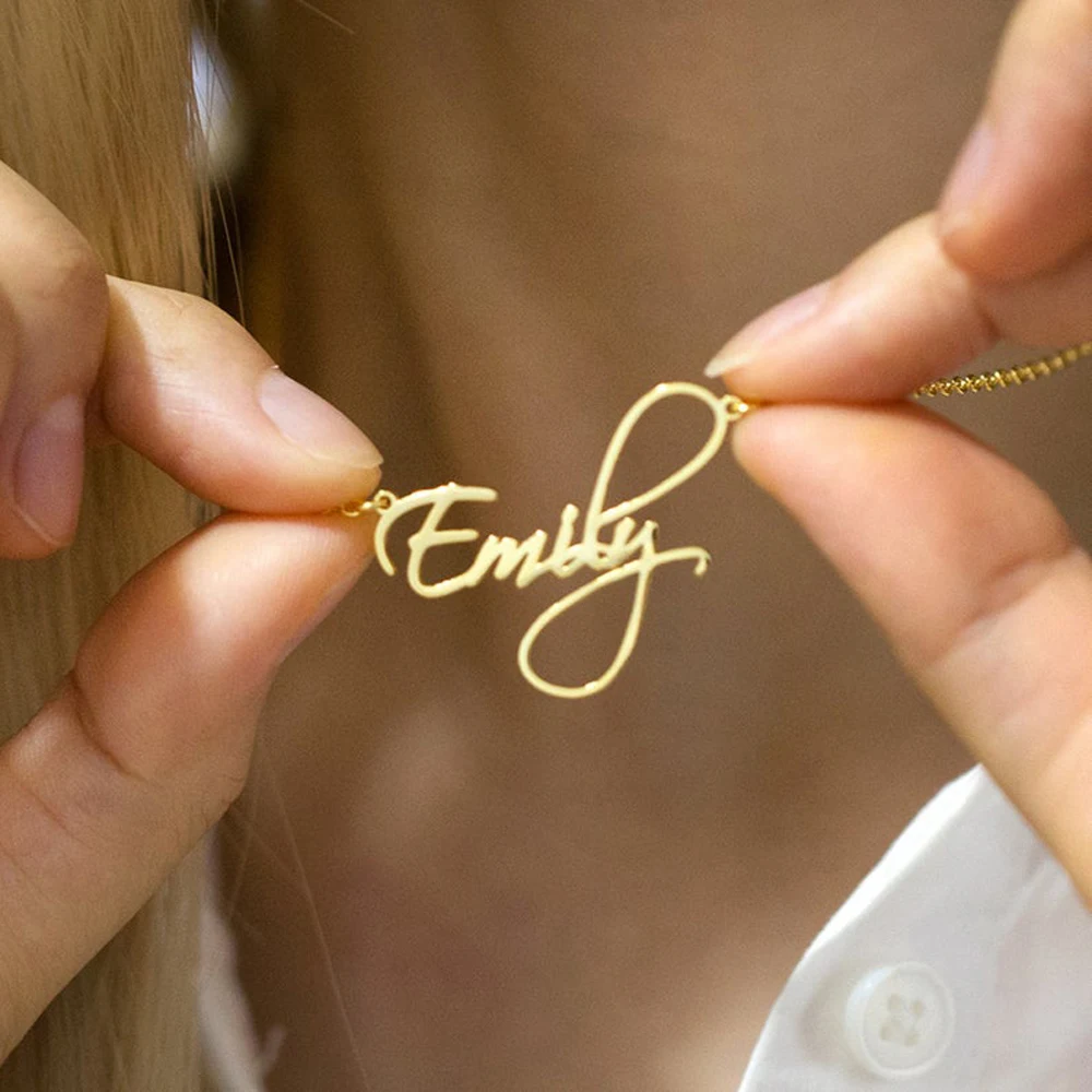 Fils Women Gold Choker Necklace New Stainless Steel Personalized Custom Name Pendant Nameplate Birthday Gift Jewelry mujer Goft
Fils Women Gold Choker Necklace New Stainless Steel Personalized Custom Name Pendant Nameplate Birthday Gift Jewelry mujer Goft
