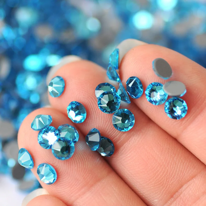 2088 Aquamarine New Cut Facets 8 Big 8 Small Hotfix Strass Glitter Crystal Rhinestones DIY Craft Accessories Garment Decorations
2088 Aquamarine New Cut Facets 8 Big 8 Small Hotfix Strass Glitter Crystal Rhinestones DIY Craft Accessories Garment Decorations