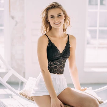 HECHAN Sexy Women Pajamas Set Lace Spaghetti Strap Cami Satin Shorts Black White Female Sleepwear Autumn Home Suit Sets Casual
HECHAN Sexy Women Pajamas Set Lace Spaghetti Strap Cami Satin Shorts Black White Female Sleepwear Autumn Home Suit Sets Casual