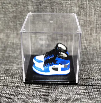 OFF-WHITE personality creative pendant keychain 3d stereo basketball shoe model car key chain couple Christmas gift(2pcs 
OFF-WHITE personality creative pendant keychain 3d stereo basketball shoe model car key chain couple Christmas gift(2pcs