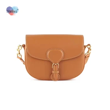 Nuleez saddle bag women cowhide leather Adjustable strap classical high quality Letters decoration Cross-body Bag 
Nuleez saddle bag women cowhide leather Adjustable strap classical high quality Letters decoration Cross-body Bag