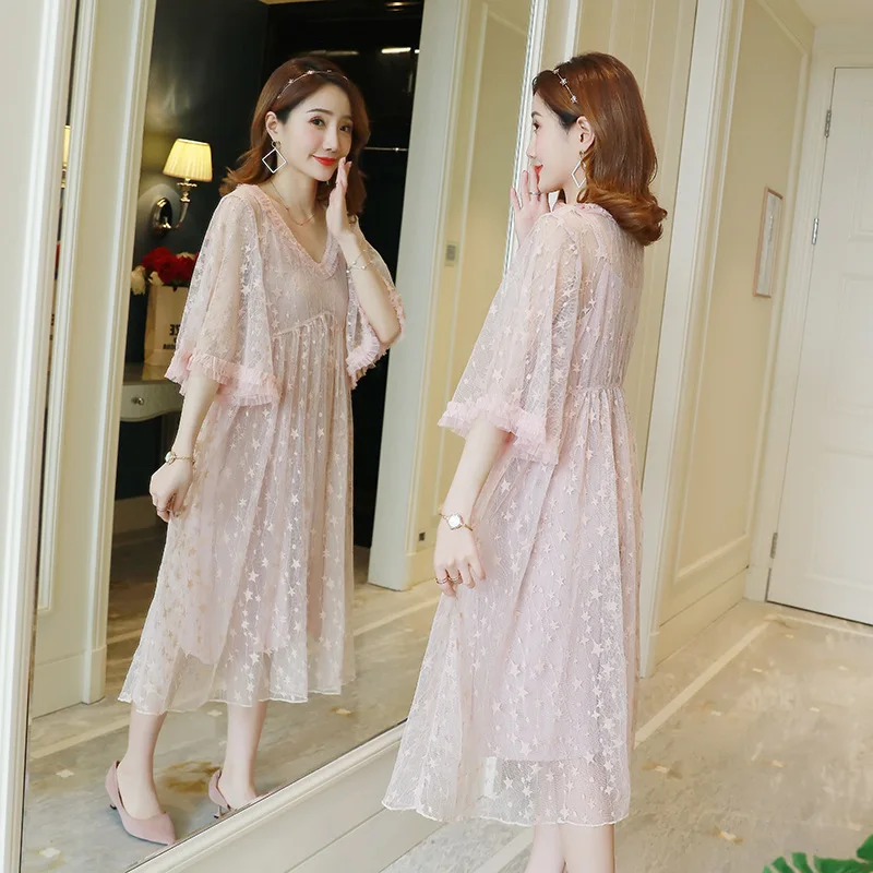 2019 Summer Skirt Fashion Mom Fashion Mid-length V-neck Two-Piece Set Lace Maternity Dress Cotton Blend Camisole da ma qun
2019 Summer Skirt Fashion Mom Fashion Mid-length V-neck Two-Piece Set Lace Maternity Dress Cotton Blend Camisole da ma qun