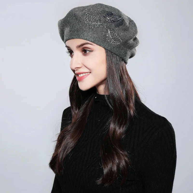 2020 New Autumn Winter Rabbit Wool Knitted Female Hats Caps Warm Soft Gifts Flower Rhinestone Autumn Winter Hats
2020 New Autumn Winter Rabbit Wool Knitted Female Hats Caps Warm Soft Gifts Flower Rhinestone Autumn Winter Hats