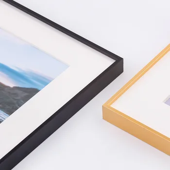 Rectangular aluminum photo frame poster frame photo jigsaw advertising frame thin edges simple three-dimensional picture frame
Rectangular aluminum photo frame poster frame photo jigsaw advertising frame thin edges simple three-dimensional picture frame