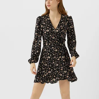 Fashion Slim V neck Floral Lace Up Dress Women A-line Ruffles Temperament Knee Length Party Office Lady Dress Party
Fashion Slim V neck Floral Lace Up Dress Women A-line Ruffles Temperament Knee Length Party Office Lady Dress Party