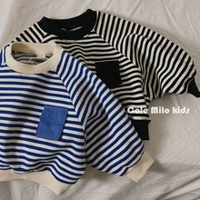 Children Dolman Sleeve T Shirt Korean Fashion 2022 New Year Striped Print Harajuku Casual Toddler Girl Boy Oversized Clothes Top 
Children Dolman Sleeve T Shirt Korean Fashion 2022 New Year Striped Print Harajuku Casual Toddler Girl Boy Oversized Clothes Top
