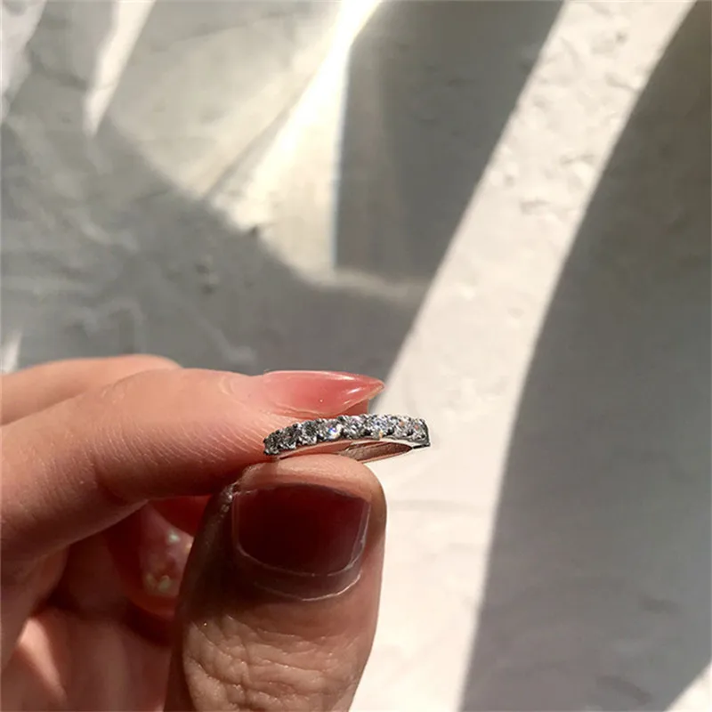 New Fashion CZ Zircon Small Hoop Ear ring Simple Temperament Fine 925 Sterling Silver Earrings For Girls Women Gift
New Fashion CZ Zircon Small Hoop Ear ring Simple Temperament Fine 925 Sterling Silver Earrings For Girls Women Gift